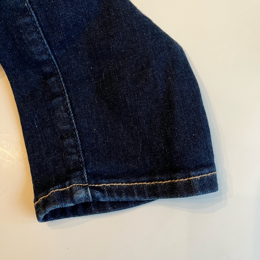 Abercrombie Jeans - Picture 9 of 10